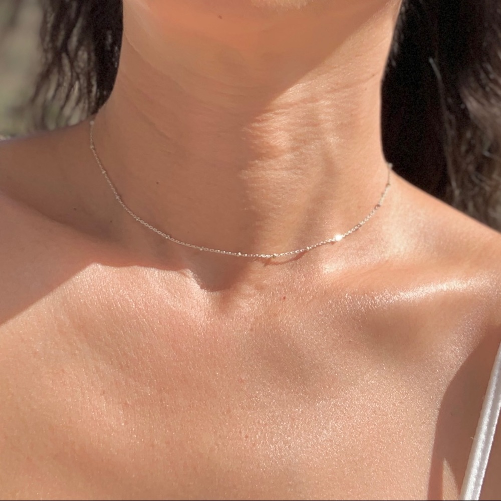 Dainty Chain Choker Faceted Cut Beads Necklace - Picture 3 of 6